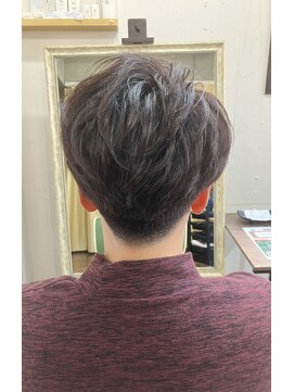 フリーダムデザイン(FreeDoM Design hair&nail) くせ毛を活かしたメンズマッシュ