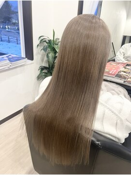 コアフィールフィス(COIFFURE fils) 《見附　今町》