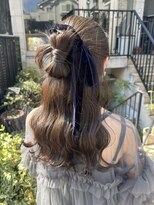 ジーナ 渋谷神南(Zina) ハーフアップリボンヘア♪【Akari】