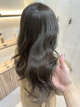 ジーナ 吉塚(Zina) くすみオリーブベージュ【福田れん】博多 吉塚美容室