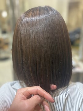 トウロウ 川口店(TOU/ROU) 大人ショート　白髪ぼかし　 白髪染め　ハイライト30代40 代