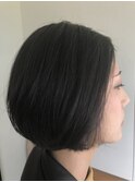 首元スッキリショートボブ