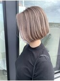 ブロンドペールベージュボブ