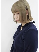 リブロ(liblo)&nbsp;ホワイトベージュ/ホワイトミルクティー/ボブ/レイヤーボブ/U24