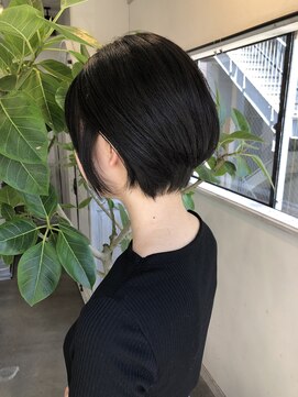 モワ 仙台(Mois) 大人かわいい20代30代40代/ショートボブ/ブルーブラック