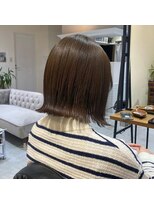 サンクチュアリー ウィズ コネクト(Sanctuary with connect)&nbsp;オリーブベージュ×切りっぱなしボブ