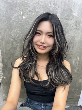 キング 梅田(K!ng) 縮毛矯正髪質改善ハイライトレイヤーカット梅田美容室エクステ