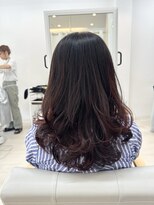 アンド ラル(AND LALU)&nbsp;コテ巻き風パーマで楽ちんスタイル