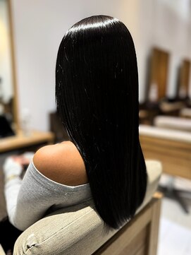 ヘアリゾート粋 リマ 銀座店(lima) 艶ロング/ナチュラルストレート/フェミニン/髪質改善