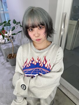 ショートウルフ/ルーツカラー/ブルーシルバー/名古屋栄/ブリーチ