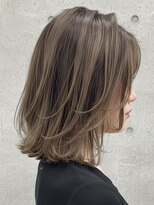 トゥルートラスト 和戸店(True Trust)&nbsp;おしゃれな大人のハイライト×外ハネボブ アッシュベージュ