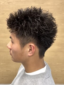 アイトーキョーリタ 渋谷(AI TOKYO Rita) スパイキーパーマ