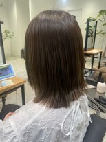 ケンジ 南林間(KENJE)&nbsp;赤み消しカラーで叶う透明感アッシュ【南林間】