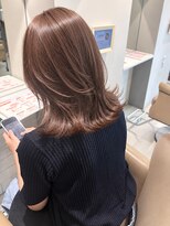 ルトワフクロマチ(Lutowa Fukuromachi) ミディアムレイヤー×くびれヘア/袋町/本通