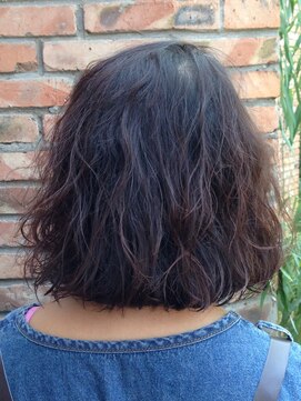 フェリシータ 緑地公園店(felicita) 黒髪＆暗髪＠ほつれエアリーカール斜めバングウェービーボブ