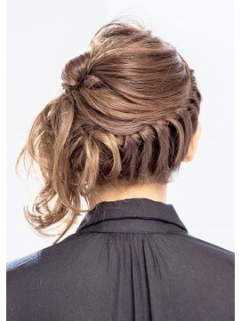 ティファ 二子玉川(Tiffa) シフォン編込みアップ