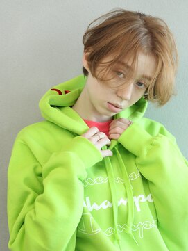 エヌ(N) ふわっと仕上げのハンサムショート