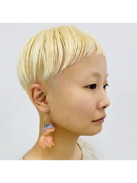 クク(QUQU) ピタッとツーブロックショート