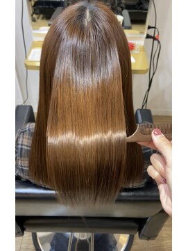 イオエ(ioe) 黒髪/ボブルフ/ネビージュ/小顔/ワンレン/髪質改善/グレージュ