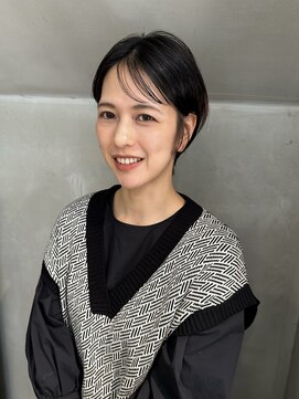 ニキータ(Nikiita) 〈黒髪スタイル すっきりショート〉