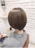 【髪質改善】丸みショートアッシュカラー