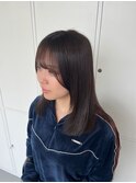 オリーブベージュ