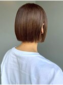 オリーブベージュ ぱつっとボブ ミニボブ 艶髪カラー 20代