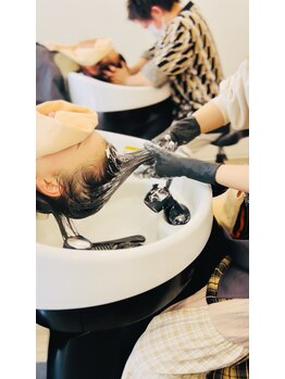 ラファンス イマザト(LaFENCE IMAZATO)の写真/【本格ヘアケア！】話題のプレミアム髪質改善トリートメントでダメージ知らずの美しいツヤ髪へ―
