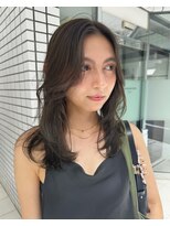 ブリンク(blink)&nbsp;レイヤーカットオリーブグレージュ前髪なし
