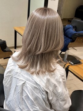 ニコヘアデザイン(NICO hair design) 寒色ミルクティー