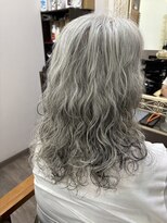 グリース (Greath)&nbsp;ミディアムパーマ