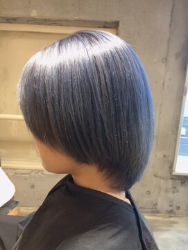 サロンドミルク 原宿(salon de MiLK) ハスキーグレー×ハイライトライトグレー