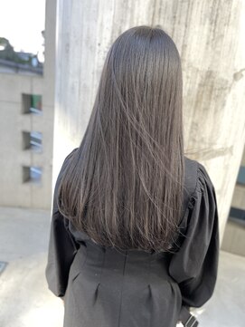 リバレッジ 広尾(Leverage) 透明感のある赤みがないグレージュ【広尾、恵比寿】担当:尾上