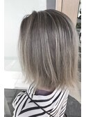 アッシュグレージュ×ハイライトカラー×外ハネ【豊見城美容室】