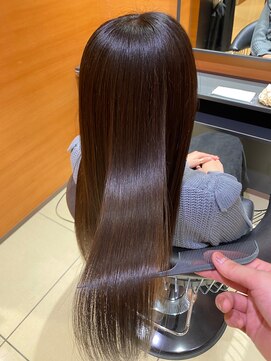 ノイズ オオサカ(NOISM) 噂の美髪矯正 レイヤーカット