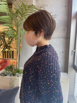 エコモ ヘアー(E Komo hair) short