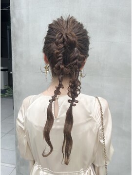 ミュゼリーブル(Musee libre) *pony twin /編みおろし/ヘアセット/ツインアレンジ