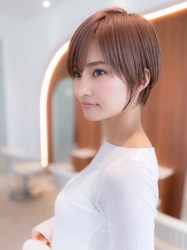 イオ 本厚木(io) 20代30代大人かわいいショート似合わせカットイメチェン小顔