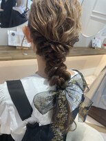 ラビスモア(Lovis moa)&nbsp;魅力倍増カール/セミディ/シアーカラー/ダークアッシュ/姫カット