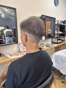 アルター(aL ter) フェザーパーマ/サーフカール/刈り上げセンターパート