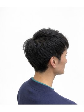 メンズショートスタイル【西武新宿駅】【駅近徒歩1分】