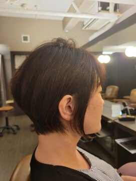 前下がりショート/ショート/ボブ/クビレショート