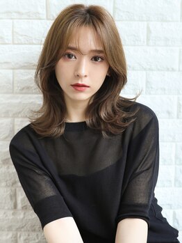 ガレリアエレガンテ 名駅店(GALLARIA Elegante)の写真/【名駅】顔周りのこだわりカットで似合せ◎再現性高く長続きするスタイルに♪実力派ラグジュアリーサロン♪