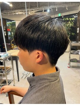 37.0℃ ティダ 神保町店(37.0℃-tida) 刈り上げマッシュ