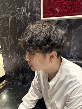 ヨシザワインク プレミアム 横浜 桜木町店(YOSHIZAWA Inc. PREMIUM) 刈り上げツーブロックシャドウパーマ