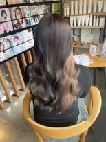 ヘアディレクションクレイス(HAIR DIRECTION CRACE)&nbsp;後ろ姿も可愛くみせるインナーカラー