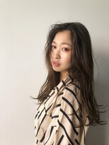 アールヘア ナチュラルアンドオーガニックサロン&nbsp;ラフウェーブの大人ロング