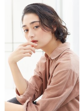 ミチオ ノザワ ヘアサロン ギンザ(Michio Nozawa HAIR SALON Ginza) オイルのみでOK ちょいモードなアップバングスタイル