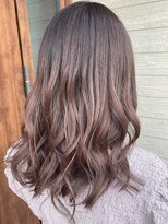 イコウヘアデザイン(icou hair design)&nbsp;ピンクグラデーションで愛されゆるふわミディアム