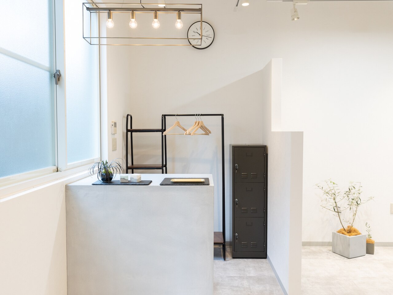 Sourire (スリール) スリール(Sourire)｜ホットペッパービューティー